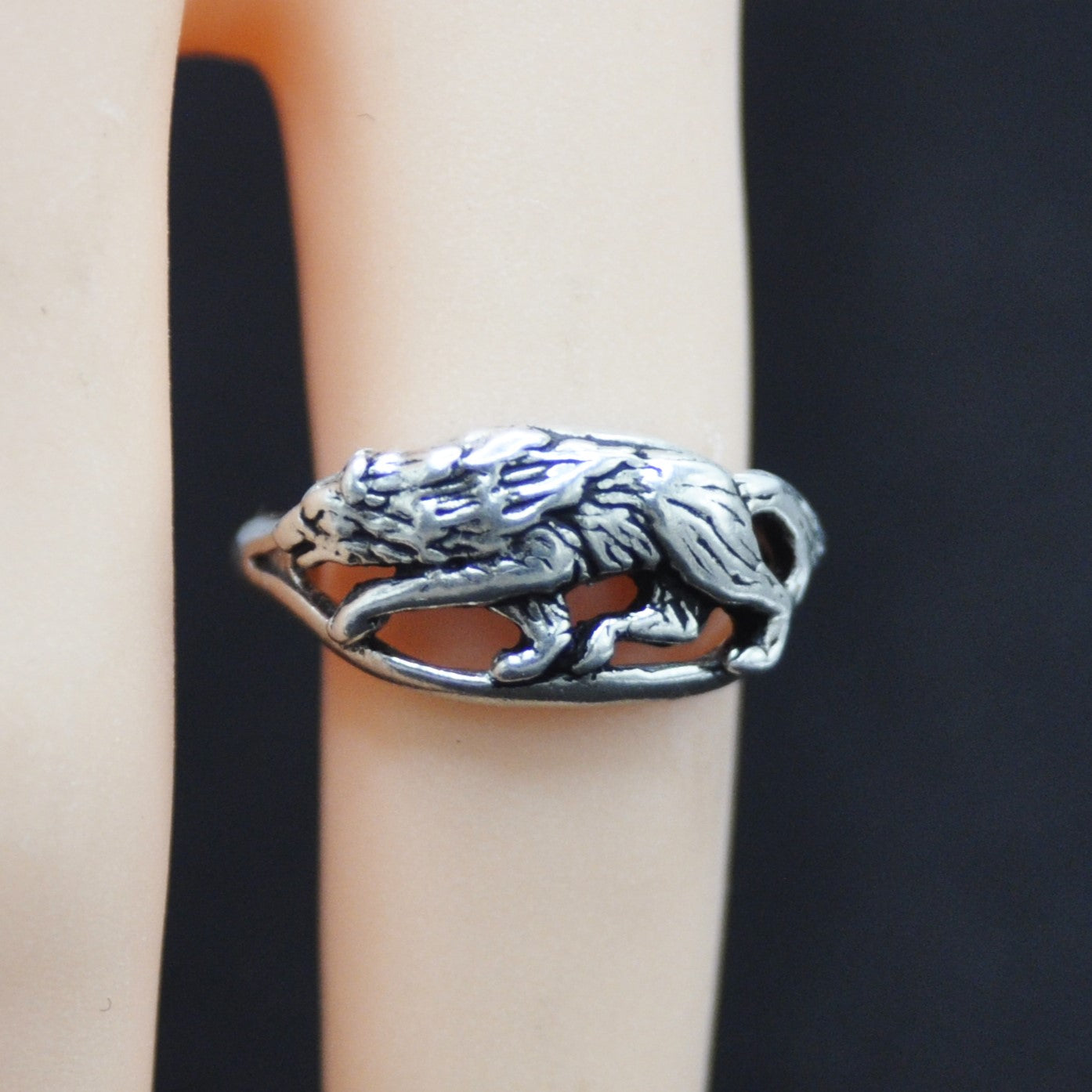 Wolf Ring Sterling Silver .925 Vulnerable Species Size 6-12 For Men or Women